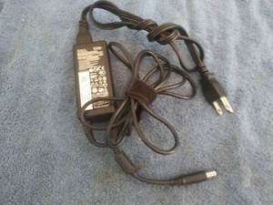 Dell PA-12 65W Laptop Adapter Tip 7.4*5.0mm 19.5V 3.34A P/N 928G4 - Picture 1 of 3