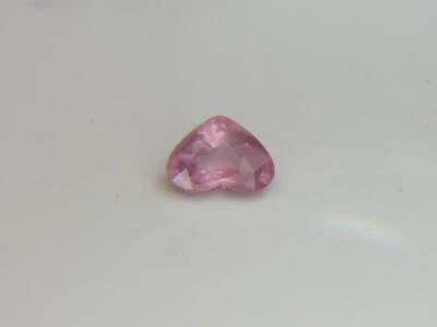 1.09CT STUNNING UNTREATED NATURAL LWUV+ PURPLE PINK TANZANIAN SPINEL - Image 1 of 3