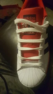 ADIDAS SUPERSTAR TRAINERS STREETS TO THE COURTS SIZE UK 5 WHITE RED AND PURPLE - Picture 1 of 5