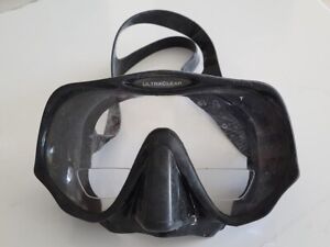 Atomic Aquatics Ultraclear Black Mask Scuba Diving Snorkeling 