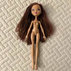 Briar Beauty Legacy Day MUÑECA DESNUDA Ever After High EAH Marrón Rosa Pelo Ling Niña - Imagen 1 de 3