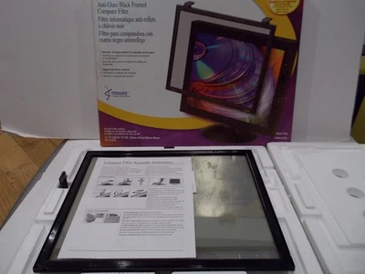 3M Anti-Glare Black Framed Computer Filter Fits 17"-18" LCD 16"-19" CRT - Image 1 of 4