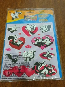 Looney Tunes Bobble Stickers Pepé Le Pew Love Skunk Hearts NIP - Picture 1 of 7