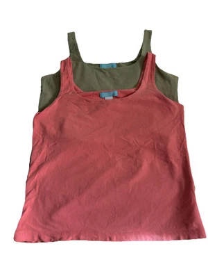 2 Camisa Jennifer Moore para mujer Camiseta sin mangas básica Sujetador incorporado Sin mangas Foto 1 de 4