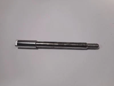 YAMAHA YR1 NEW OEM  FRONT WHEEL AXLE 152-25181-00-00 YR2 YR2C R3 Foto 1 de 4