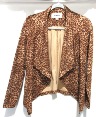 Chaqueta drapeada abierta recortada de gamuza sintética con estampado de guepardo marrón talla pequeña BB Dakota Foto 1 de 3