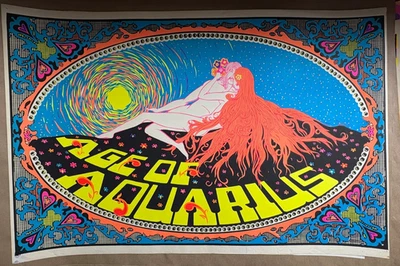 AGE OF AQUARIUS VINTAGE 1970 BLACKLIGHT HEADSHOP POSTER By SUNSET MARKETING - Image 1 of 4