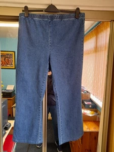 PRELOVED SIZE 20S STRAIGHT LEG PULL ON JEGGINGS FROM SIMPLY BE - Picture 1 of 1