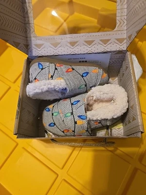 Zapatillas Tom's Brillan en la Oscuridad Navidad Luz Talla Infantil 5 NUEVO Foto 1 de 3