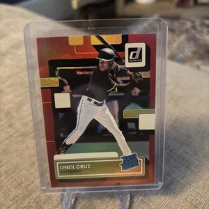 2023 Donruss O'Neil Cruz Red Holo - Picture 1 of 2