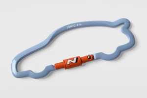 [COLECCIÓN N] Mosquetón Hyundai N IONIQ 6 - Imagen 1 de 5