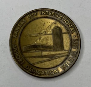Vintage Kansas City International Airport Dedication Token 1972 - Picture 1 of 4