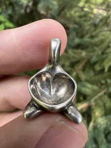 Vintage J. Cortese Sterling Silver .925 Navajo Figure Heart Pendant Necklace - Picture 1 of 20
