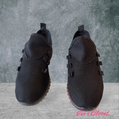 Wanted Women's Affinity Black Canvas Sneaker Rainbow Sole Size 8 Without Laces - Image 1 of 4