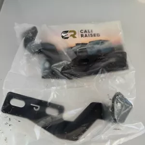 Cali Raised LOW PROFILE DITCH LIGHT BRACKETS KIT FOR 2003-2009 TOYOTA 4RUNNER - Picture 1 of 2