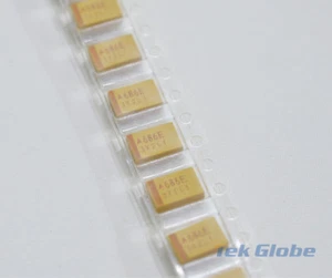 20pz Condensatori al Tantalio 686E 25V 68UF Tipo D SMD 7343 10% Montaggio Superficiale - Foto 1 di 1