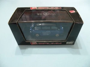 BRUMM FIAT 600 MULTIPLA - NUOVO/NEW CON BOX - Foto 1 di 1