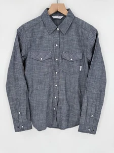 STIO Ashton Shirt Womens Small Blue Chambray Pearl Snap Long Sleeve Western - Picture 1 of 7