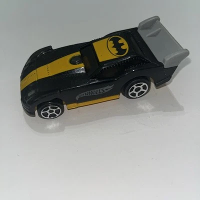 Hot Wheels McDonald's DC Comics Batman Batmobile Black Car 2016 3” Ty8 - Image 1 of 4