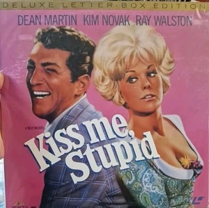 KISS ME, STUPID 2-Laserdisc LD SET WIDESCREEN BILLY WILDER USA IMPORT - Picture 1 of 2