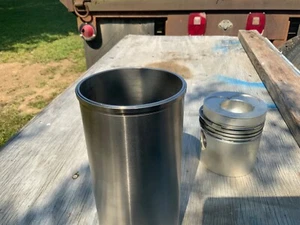 Ford Lehman. Industrial, Marine, Power Products. 2704ET cyl liner - Bild 1 von 4