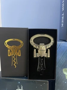 Star Trek The Next Generation USS Enterprise D - Weinflaschenöffner - Bild 1 von 4