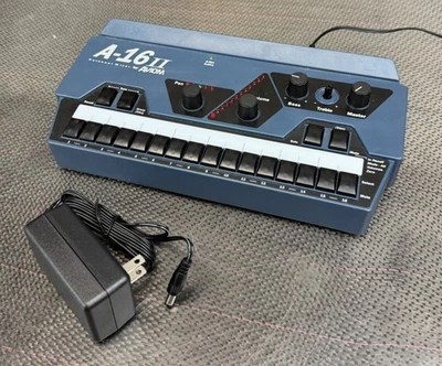 Mezclador personal Aviom A-16 II con fuente de alimentación *Falta UNA perilla* Envío rápido Foto 1 de 4