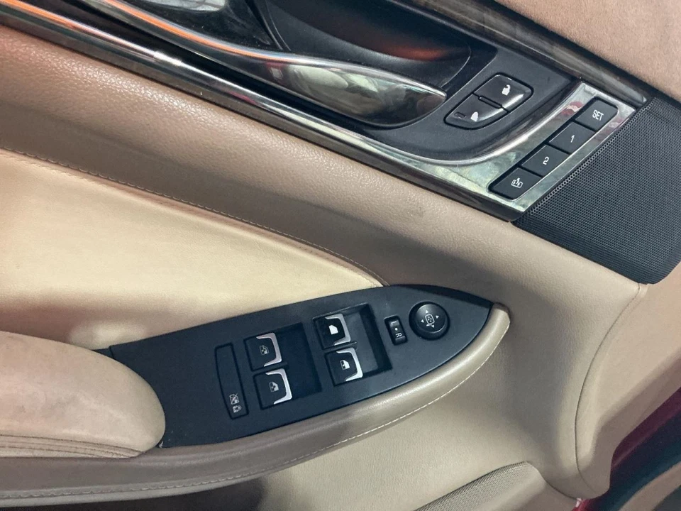 Interruptor de puerta delantera izquierda del conductor ventana del conductor se adapta a 14-19 CTS 4974334 Foto 1 de 1