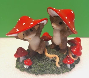 Charming Tails COME JOIN US THERE'S ENOUGH "SRHOOM" FOR EVERYONE Figurine - Picture 1 of 7