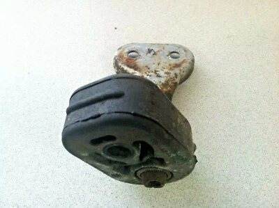 2002-2009 MERCEDES-BENZ E500 W211 ~ REAR MUFFLER SUSPENSION RING - Image 1 of 4