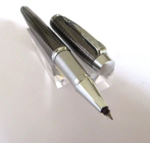 MAGNIFIQUE STYLO ROLLER BILLE PARKER URBAN PREMIUM PRESTIGE NEUF DE STOCK A327 - Imagen 1 de 10