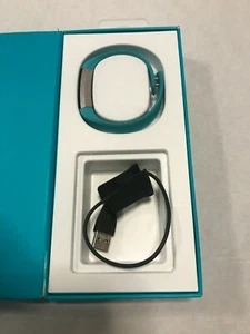 Fitbit Alta Activity Tracker klein blaugrün für Ersatzteile/Reparaturen - Bild 1 von 5