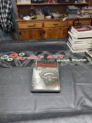 Honda Motorcycle Service Shop Repair Manual 2002-2008 VTX1800C/F 61MCH06 C2 - Image 1 of 3