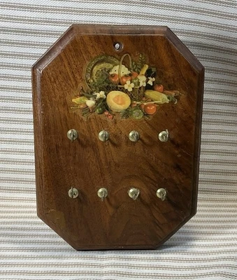 Винтажная настенная стойка для ключей из дуба для фруктов и овощей — 7,75 дюйма x 5,75 дюйма - Изображение 1 из 4