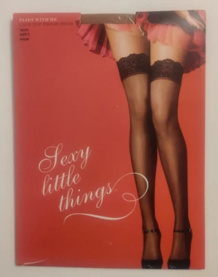 Top de encaje Victorias Secret Flirt With Me hasta el muslo desnudo talla C NUEVO EN EMBALAJE Foto 1 de 4