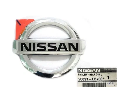 Puerta trasera con logotipo de emblema genuino para Nissan Frontier Navara D40 2005-2012 Foto 1 de 4