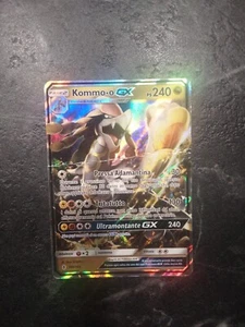 Pokemon KOMMO-O GX 100/145 - GUARDIANI NASCENTI - ITA - Foto 1 di 6