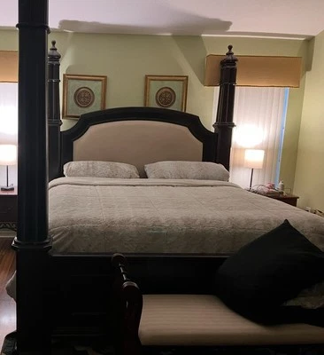 Black Bed Set - Image 1 of 2