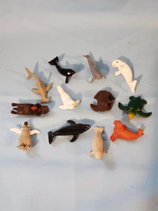 Safari Ltd 2006 Baby Sea Life TOOB® Miniature Toy 12 Figurine Set for Kids - Picture 1 of 3