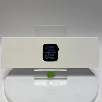 New GPS Only Apple Watch SE 3 44MM Midnight Aluminum Midnight Sport Band MEPJ4LW - Image 1 of 4