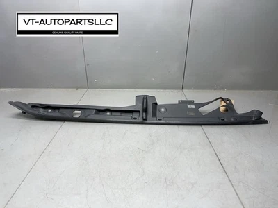 ⭐️2017 - 2020 BMW 530i 540i M550i G30 Front Right Engine Seal Cover Trim OEM - Image 1 of 4