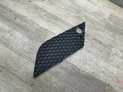 PARAGOLPES DELANTERO MERCEDES BENZ GL550 GL63 13-16 CUBIERTA REJILLA INFERIOR DERECHA Foto 1 de 4