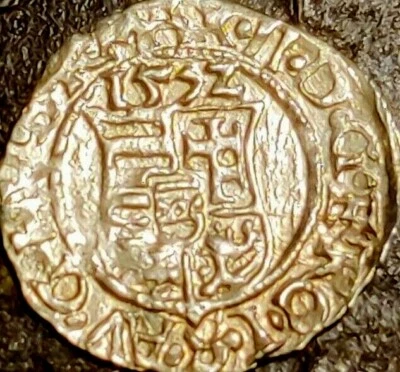 1572 // Hungary 1 Denar // KM#: 745 // King Maximilian // .837 Silver Content - Image 1 of 4