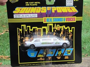 ROAD CHAMPS - SOUNDS OF POWER SERIES - 1/64 SCALE  LIMOUSINE - WORKING BATTERY - Picture 1 of 6