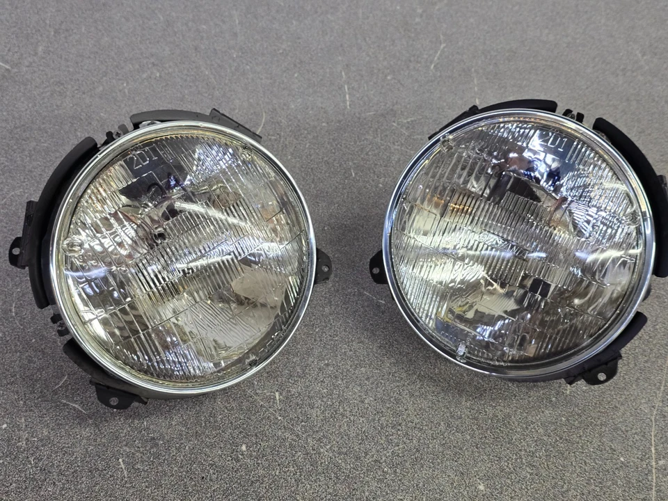 PAR DE FAROS DE HAZ SELLADO ORIGINALES RESTAURADOS PORSCHE 911 912E 930 PUNTO 68-86 #24 Foto 1 de 4