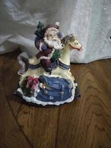 Santa Collectible Music Box - Picture 1 of 7