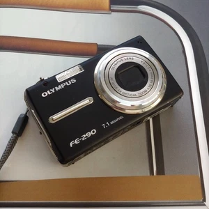 Olympus FE-290 fotocamera digitale compatta nera 7,1 megapixel - Foto 1 di 10