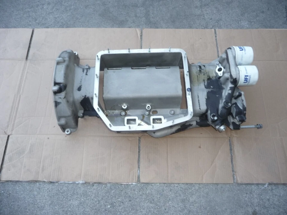 Sumidero de aceite lubricante Ferrari 550 575M 575 612 165757 OEM Foto 1 de 4