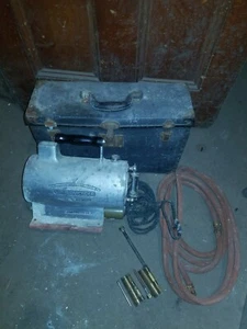 Vintage Little Wonder American Plüsch Samt Press Board Co. funktioniert nicht wie besehen - Bild 1 von 12