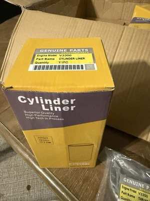 Kubota V3300 - Image 1 of 4